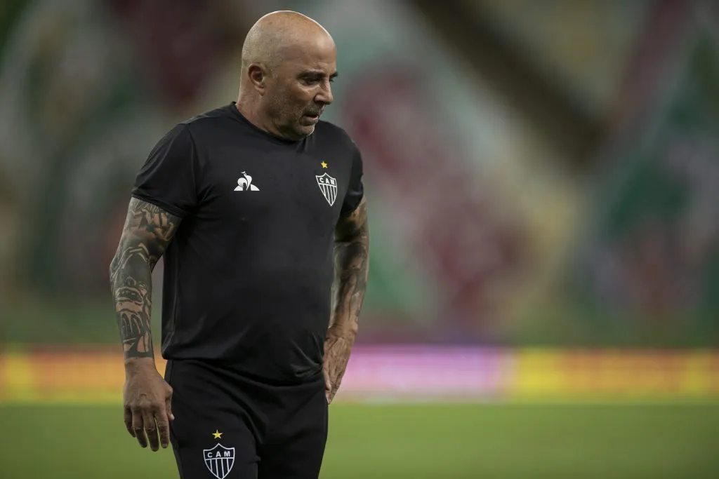 RJ – Rio de Janeiro – 10/02/2021 – BRASILEIRO A 2020, FLUMINENSE X ATLETICO-MG – Jorge Sampaoli tecnico do Atletico-MG durante partida contra o Fluminense no estadio Maracana pelo campeonato Brasileiro A 2020. Foto: Jorge Rodrigues/AGIF