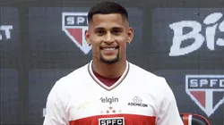 Mailton sendo apresentado - Foto: X/São Paulo FC