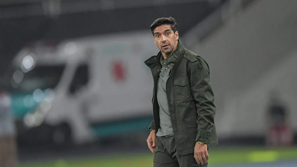 Abel Ferreira em ação pelo Palmeiras. Foto: Thiago Ribeiro/AGIF