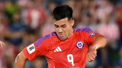 Aravena, atacante do Grêmio e da Seleção Chilena - Foto: Christian Alvarenga/Getty Images