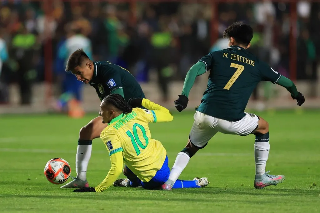 Raphinha entrou no segundo tempo - (Photo by Buda Mendes/Getty Images).
