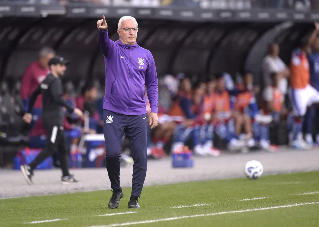 Dorival Jr no comando do Corinthians. Foto: Alan Morici/AGIF