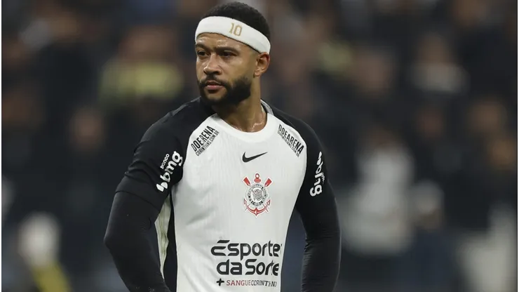 Memphis Depay jogador do Corinthians - (Photo by Miguel Schincariol/Getty Images)