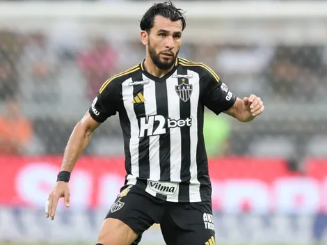 Atlético homenageia Junior Alonso por recorde de jogos no clube