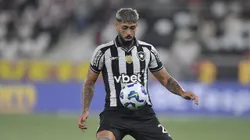 Barboza é titular na zaga do Botafogo. Foto: Thiago Ribeiro/AGIF