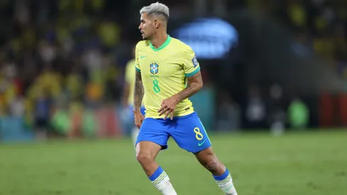 Bruno Guimarães, jogador do Brasil, durante a partida contra o Chile no Maracana no Rio de Janeiro (RJ), pelas Eliminatorias da Copa do Mundo 2026. Foto: Marlon Costa/AGIF