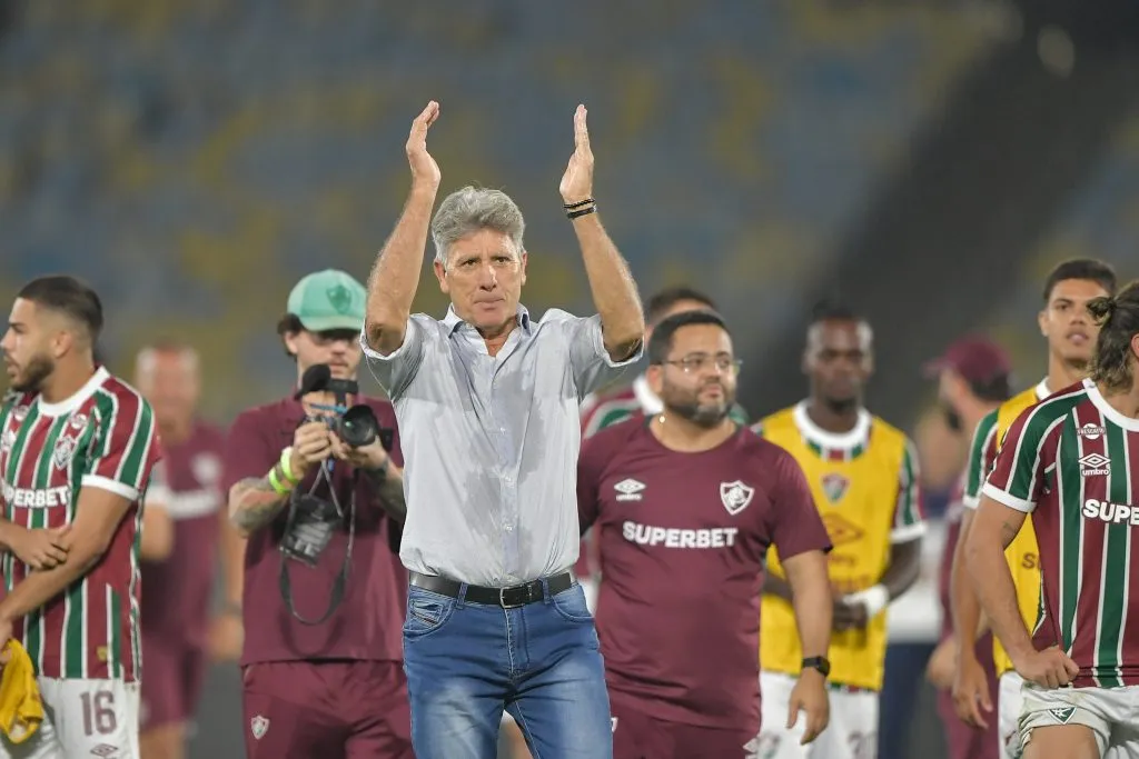 Renato Gaucho, tecnico do Fluminense comemora vitoria ao final da partida contra o Bahia no estadio Maracana pelo campeonato Copa Do Brasil 2025. Foto: Thiago Ribeiro/AGIF