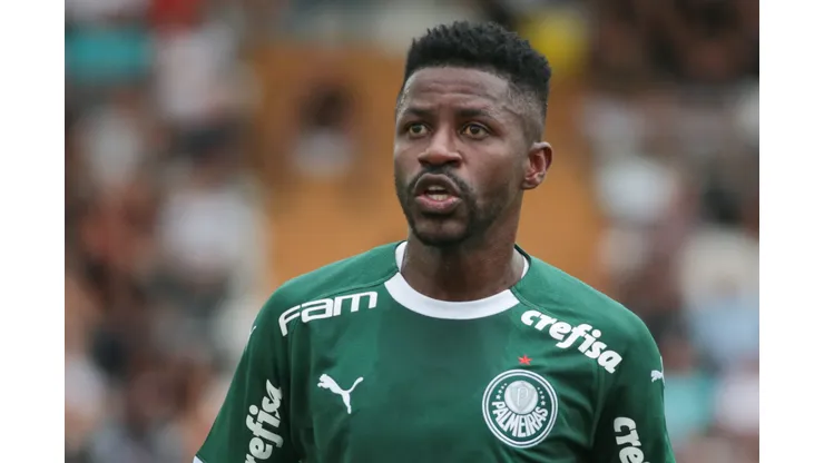SP - Braganca Paulista - 02/02/2020 - Paulista 2020, Bragantino x Palmeiras - Ramires jogador do Palmeiras durante partida contra o Bragantino no estadio Nabi Abi Chedid pelo campeonato Paulista 2020. Foto: Marcello Zambrana/AGIF