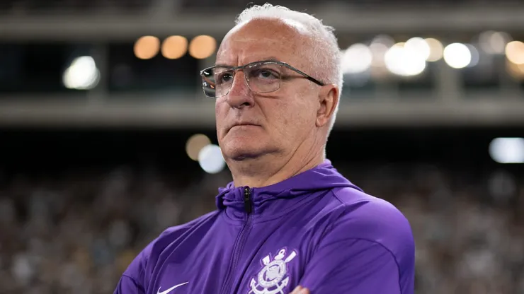 Dorival abordou avanços no Timão