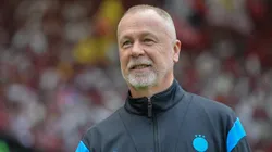 Mano Menezes está invicto contra o Internacional.