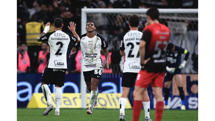 Corinthians transforma crise em combustível e chega à semifinal da Copa do Brasil com campanha perfeita. Foto: Ettore Chiereguini/AGIF