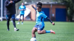 Grêmio se prepara para clássico no fim de semana - Foto: Caroline Motta/Grêmio