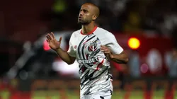 Lucas Moura jogador do Sao Paulo durante a partida entre Sport e Sao Paulo na Ilha do Retiro em Recife (PE), pelo Campeonato Brasileiro da Serie A 2025. Foto: Marlon Costa/AGIF