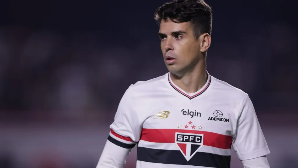 Oscar jogador do Sao Paulo durante partida contra o Corinthians no estadio Morumbi pelo campeonato Brasileiro A 2025. Foto: Ettore Chiereguini/AGIF