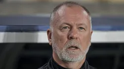 Mano Menezes durante jogo no Maracanã contra o Fluminense.