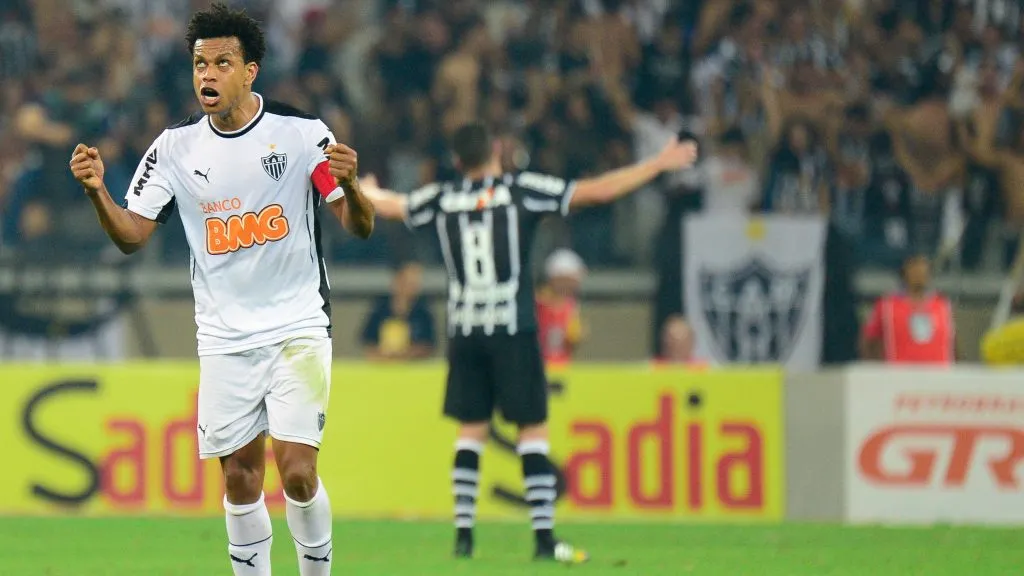 Edcarlos do Atletico-MG comemora gol durante partida contra o Corinthians pela Copa do Brasil 2014. Foto:(Andre Yanckous/AGIF)