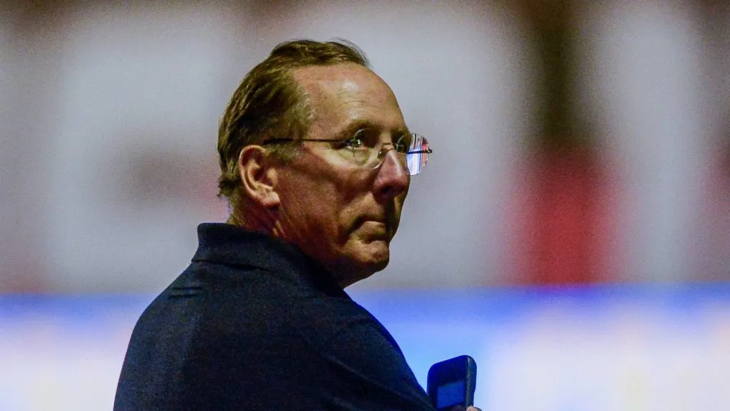 Textor se posiciona após eliminação do Botafogo – Foto: Jhony Pinho/AGIF