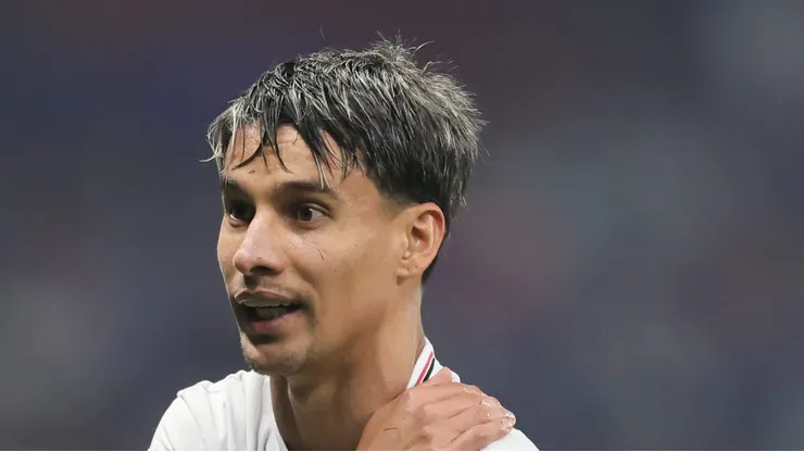 MG - BELO HORIZONTE - 30/08/2025 - BRASILEIRO A 2025, CRUZEIRO X SAO PAULO - Ferreira jogador do Sao Paulo durante partida contra o Cruzeiro no estadio Mineirao pelo campeonato Brasileiro A 2025.