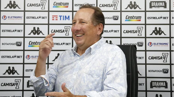 Textor acredita que o Botafogo pode buscar o título do Brasileirão