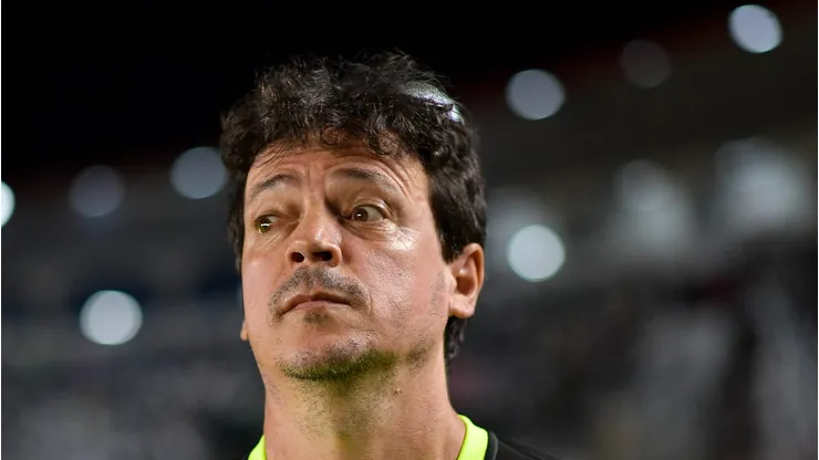 RJ - RIO DE JANEIRO - 31/05/2025 - BRASILEIRO A 2025, VASCO X BRAGANTINO - Fernando Diniz tecnico do Vasco durante partida contra o Bragantino no estadio Sao Januario pelo campeonato Brasileiro A 2025.