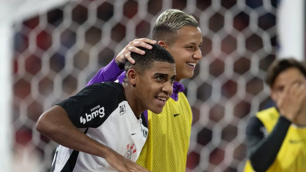 PR – CURITIBA – 27/08/2025 – COPA DO BRASIL 2025, ATHLETICO-PR X CORINTHIANS – Gui Negao jogador do Corinthians comemora seu gol durante partida contra o Athletico-PR no estadio Arena da Baixada pelo campeonato Copa Do Brasil 2025. Foto: Hedeson Alves/AGIF