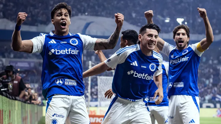 Cruzeiro festeja gol contra o Atlético-MG pela Copa Betano do Brasil (Gustavo Aleixo/Cruzeiro)