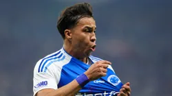 MG - BELO HORIZONTE - 11/09/2025 - COPA DO BRASIL 2025, CRUZEIRO X ATLETICO-MG - Kaio Jorge jogador do Cruzeiro comemora seu gol durante partida contra o Atletico-MG no estadio Mineirao pelo campeonato Copa Do Brasil 2025. Foto: Gilson Lobo/AGIF