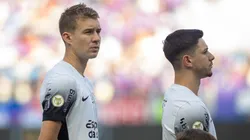 Charles, lesionado, é uma das baixas de última hora do Timão contra o Fluminense