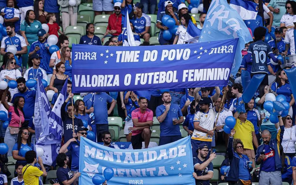 Torcida celeste. Foto: Cris Mattos/Staff Images Woman/CBF