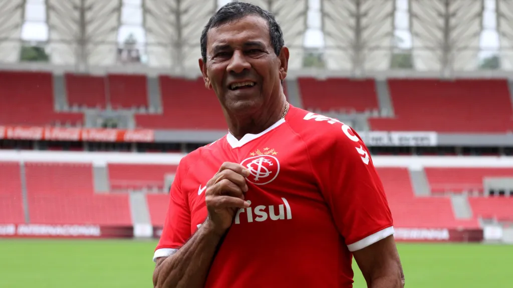 Valdomiro, ídolo do Internacional