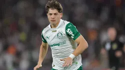 Giay, jogador do Palmeiras, durante partida contra o Fluminense no estadio Maracana pelo campeonato Brasileiro A 2025. Foto: Thiago Ribeiro/AGIF