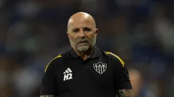 Sampaoli durante partida contra o Cruzeiro