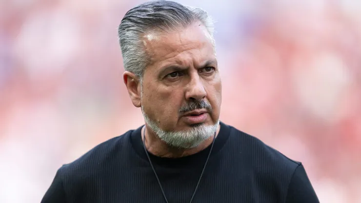 José Boto durante partida entre Flamengo e Grêmio, no Maracanã, pelo Brasileirão.