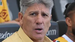 Renato Gaúcho durante partida entre Santos e Fluminense, na Vila Belmiro, pelo Brasileirão.