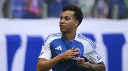 Kaio Jorge celebra gol pela Raposa. Photo by Pedro Vilela/Getty Images