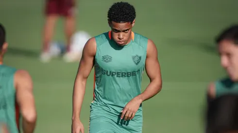 Após nove meses longe dos gramados, Matheus Reis mira oportunidades com Renato Gaúcho - Foto Marcelo Gonçalves FFC