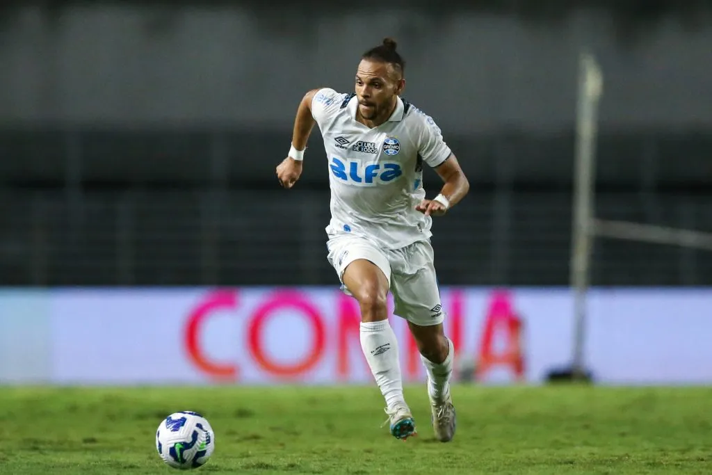 Braithwaite em ação pelo Grêmio. Foto: Marlon Costa/AGIF