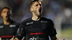 Matias Viña, defensor do Flamengo está entre os relacionados para o duelo contra o Juventude e a torcida clama pela sua titularidade