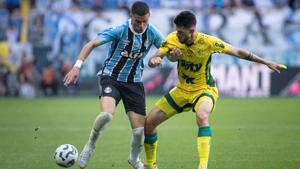 Alyson Edward jogador do Grêmio