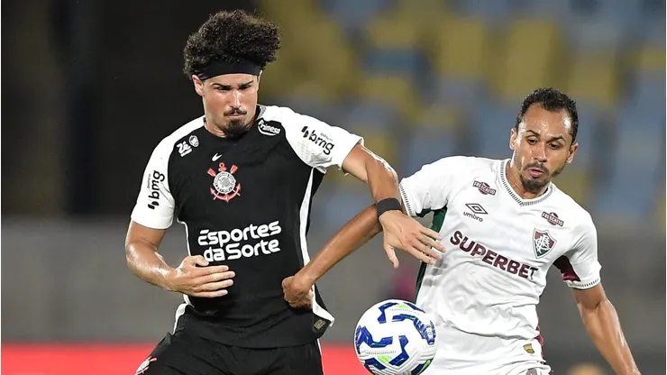André Ramalho marcou em cruzamento de Matheuzinho contra o Fluminense no Maracanã.