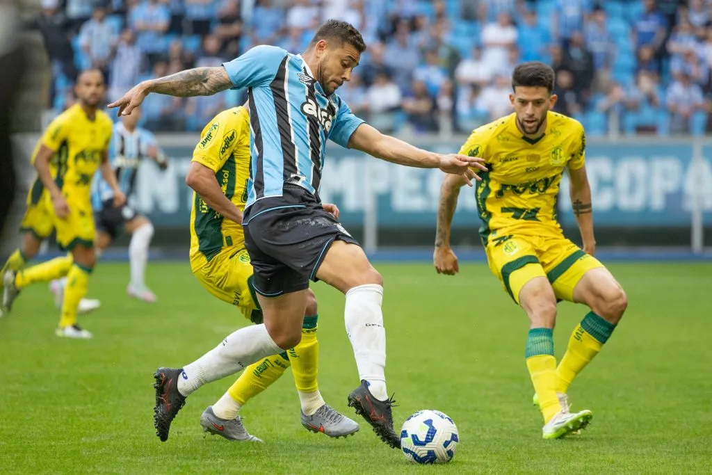 RS – PORTO ALEGRE – 13/09/2025 – BRASILEIRO A 2025, GREMIO X MIRASSOL – Joao Pedro jogador do Gremio durante partida contra o Mirassol no estadio Arena do Gremio pelo campeonato Brasileiro A 2025. Foto: Liamara Polli/AGIF