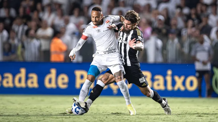 Atlético-MG x Santos se enfrentam pelo Campeonato Brasileiro A 2025. Foto: Abner Dourado/AGIF