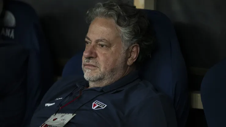 Julio Casares presidente do Sao Paulo antes da partida contra o Flamengo no estadio Maracana pelo campeonato Brasileiro A 2024. Foto: Jorge Rodrigues/AGIF