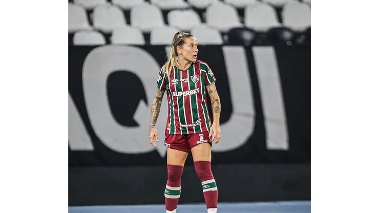 Cacau, jogadora do Fluminense. Foto: reprodução/Instagram/@cacaufernandes13
