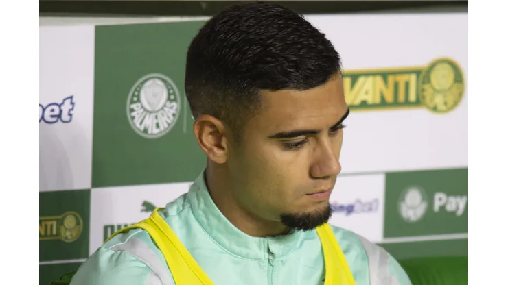 Abel ganha reforço, mas fala de “dor de cabeça” após estreia de Andreas Pereira. Foto: Anderson Romao/AGIF