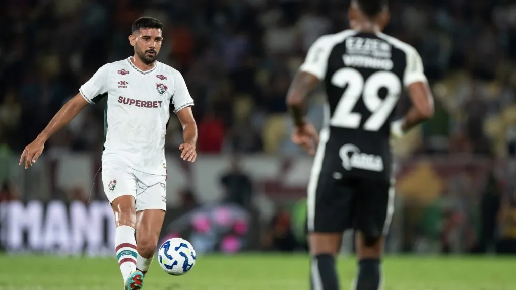 Ignácio e Vitinho durante a partida. Foto: Jorge Rodrigues/AGIF