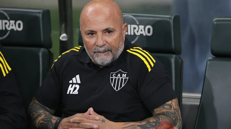 Jorge Sampaoli no comando técnico do Atlético-MG - Foto: Gilson Lobo/AGIF