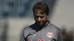 Fernando Seabra tecnico do Bragantino durante partida contra o Sport no estadio Cicero De Souza Marques pelo campeonato Brasileiro A 2025.