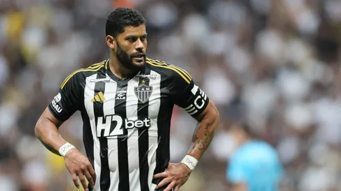 Hulk passou em branco no empate com o Santos. Foto: Gilson Lobo/AGIF