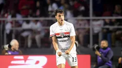 Dinenno celebra o gol diante do Botafogo